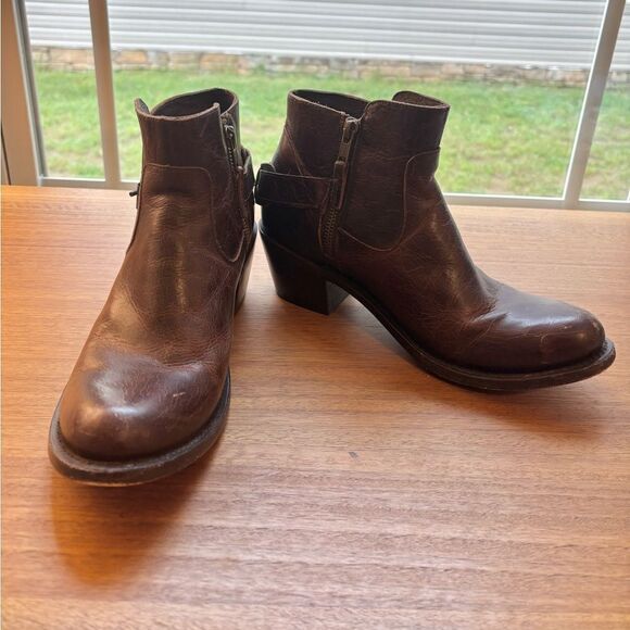 !!!SOLD!!! J.B. Dillon Leather Western Ankle Boots with Buckle - Picture 2 of 7